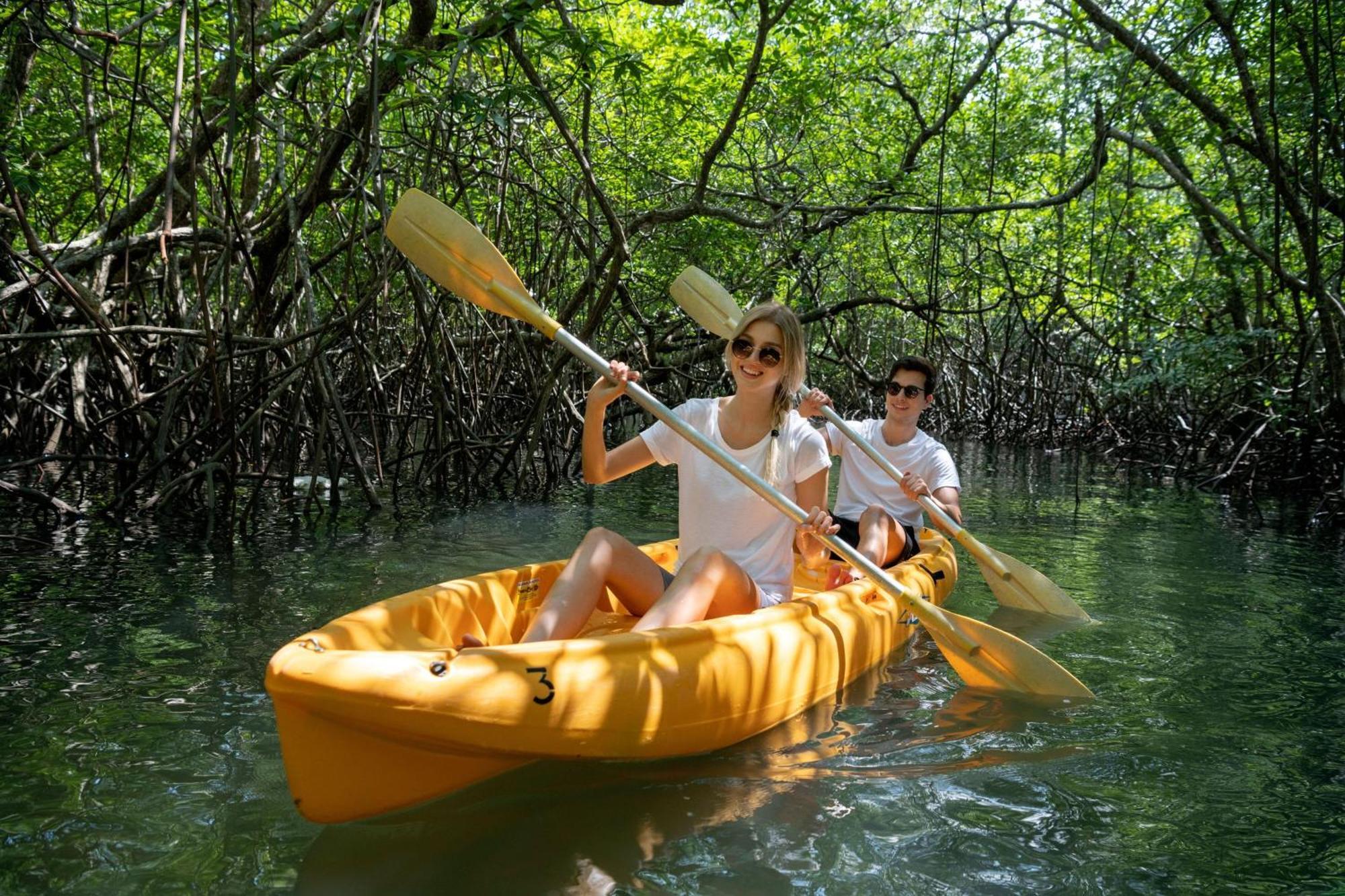 The Naka Island, A Luxury Collection Resort & Spa, Phuket Exterior foto