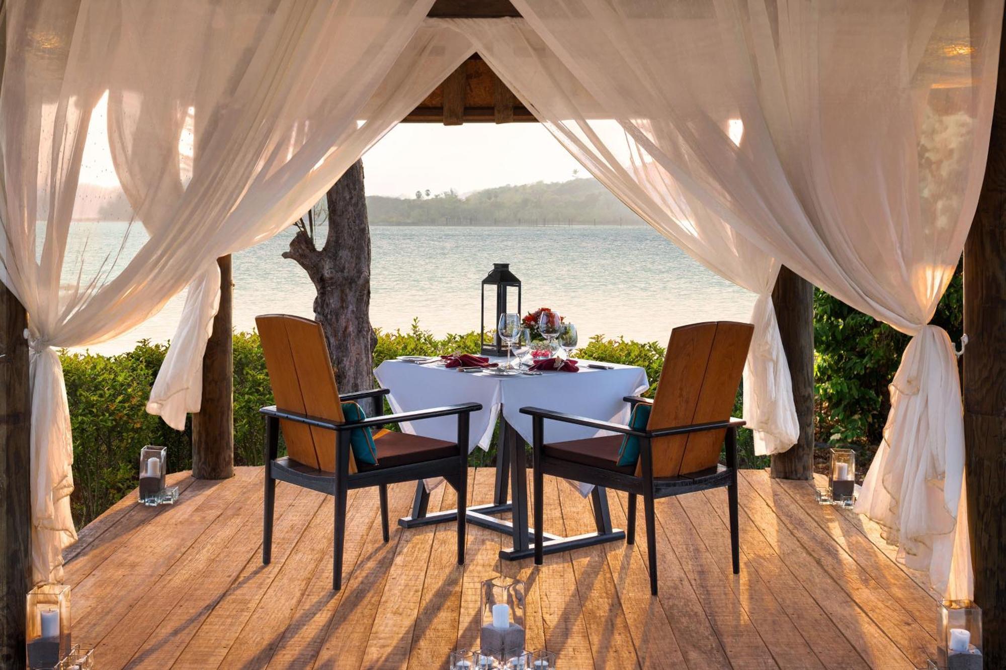 The Naka Island, A Luxury Collection Resort & Spa, Phuket Exterior foto